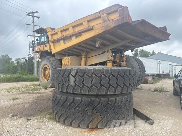 CAT 785C Kĺbové nákladné autá