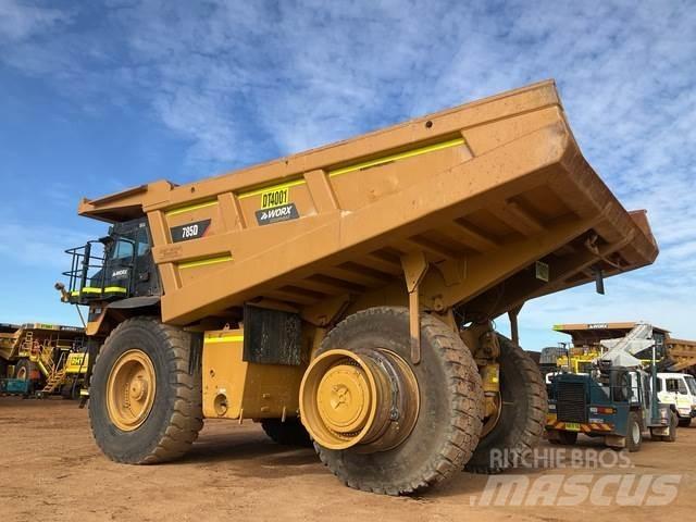 CAT 785D Kĺbové nákladné autá