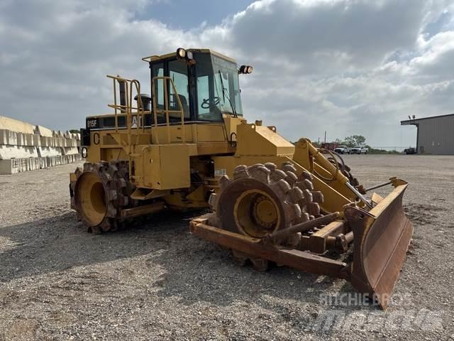 CAT 815F Pôdne kompaktory