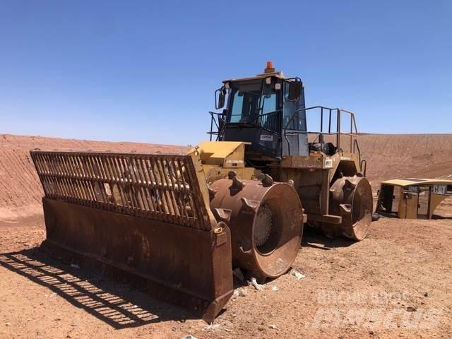 CAT 826G Pôdne kompaktory