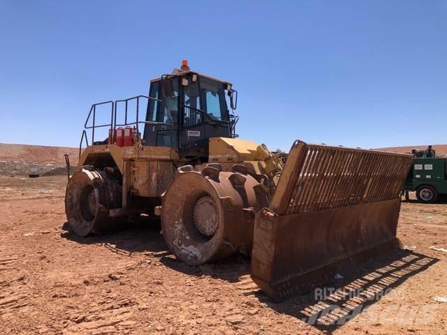 CAT 826G Pôdne kompaktory