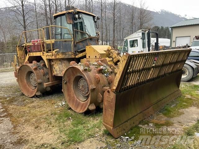 CAT 826H Pôdne kompaktory