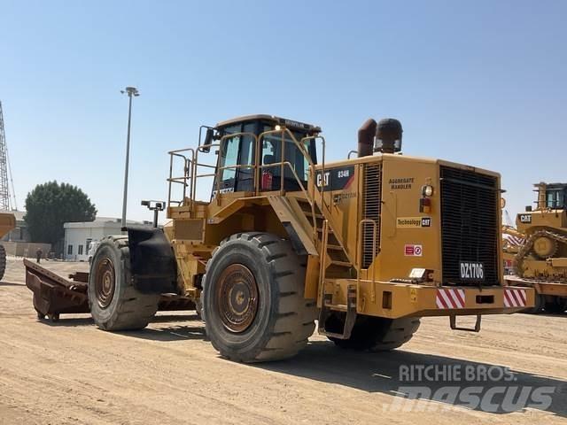 CAT 834H Kolesové dozéry