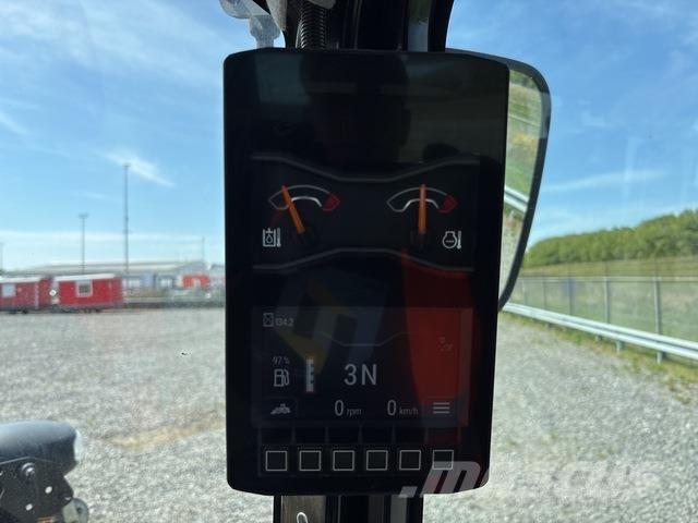 CAT 906 Kolesové nakladače