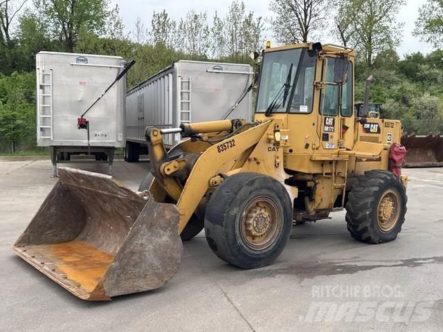 CAT 926 Kolesové nakladače
