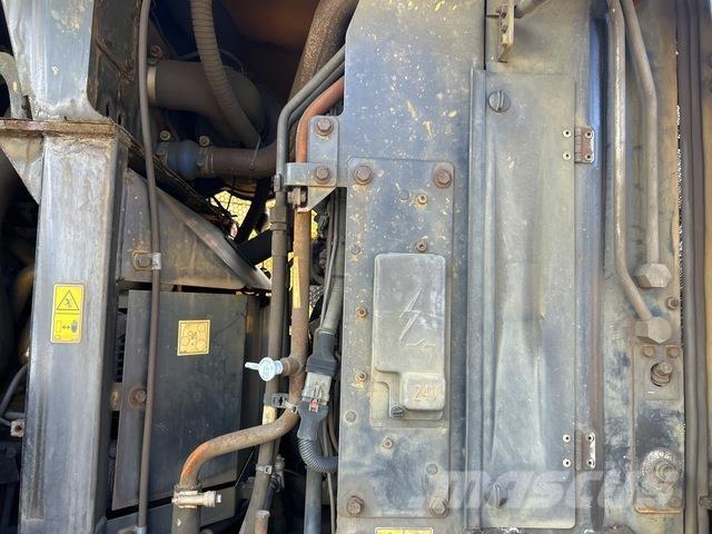 CAT 938 K Kolesové nakladače