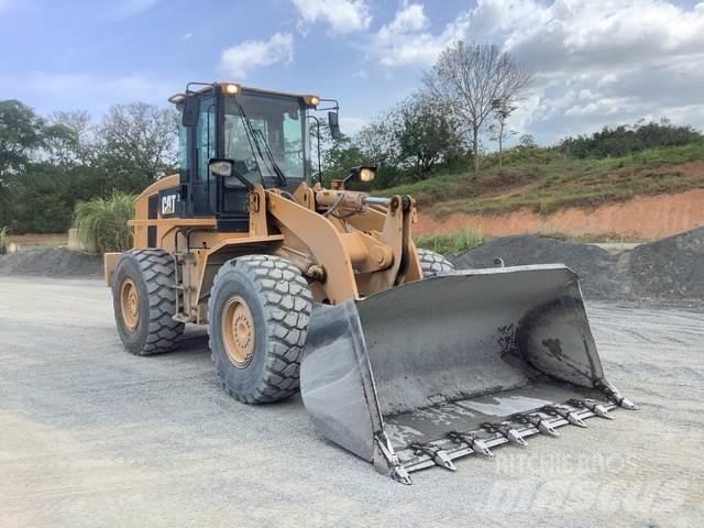 CAT 938H Kolesové nakladače