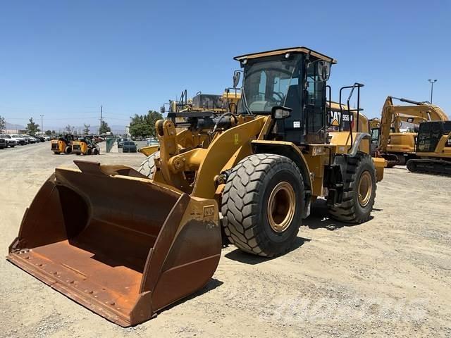 CAT 950 Kolesové nakladače