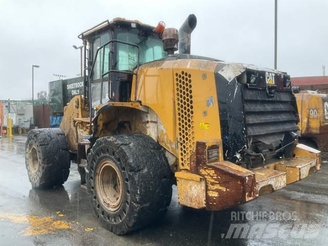 CAT 950M Kolesové nakladače