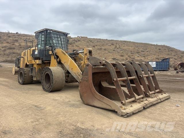 CAT 950M Kolesové nakladače
