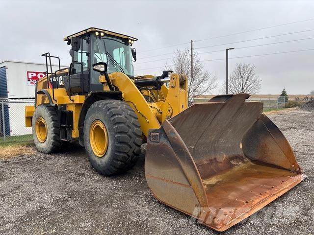 CAT 950M Kolesové nakladače