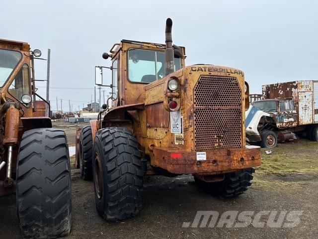 CAT 966C Kolesové nakladače