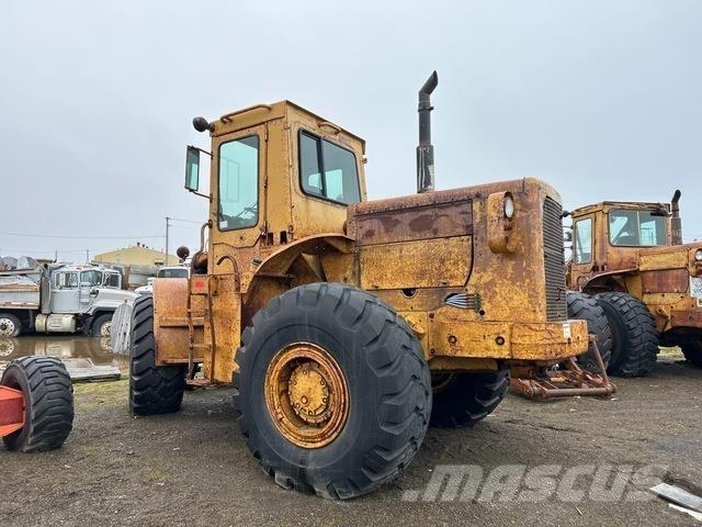 CAT 966C Kolesové nakladače