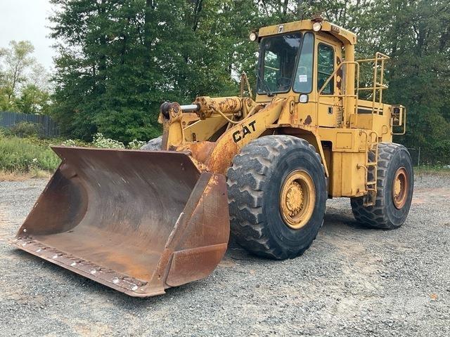 CAT 966D Kolesové nakladače