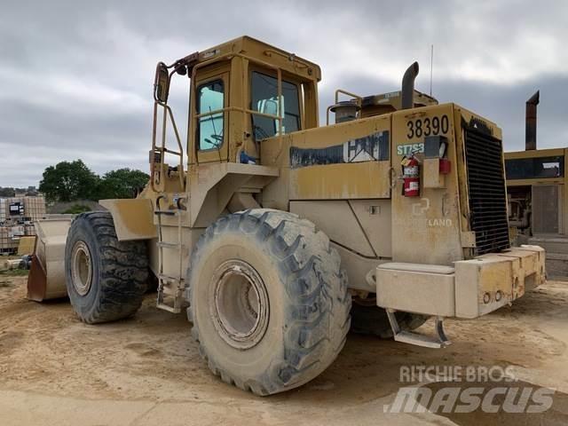 CAT 966F Kolesové nakladače