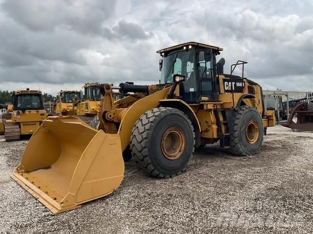CAT 966M Kolesové nakladače