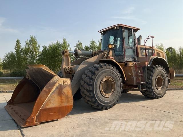 CAT 966M XE Kolesové nakladače