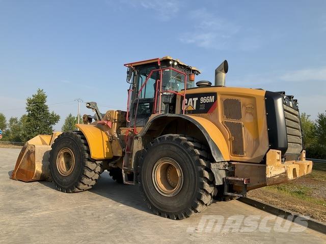 CAT 966M XE Kolesové nakladače