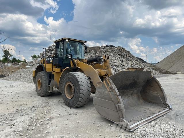 CAT 972M Kolesové nakladače