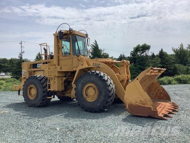 CAT 980 Kolesové nakladače