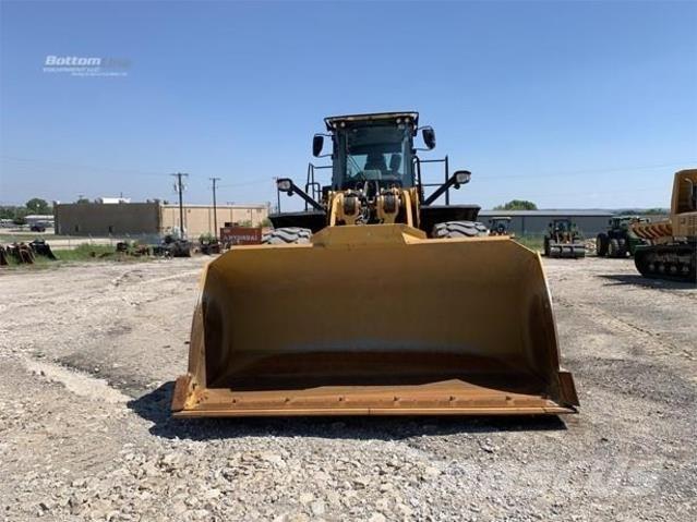 CAT 980 Kolesové nakladače
