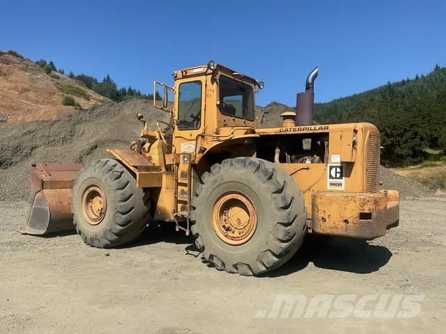 CAT 980B Kolesové nakladače