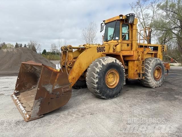 CAT 980C Kolesové nakladače