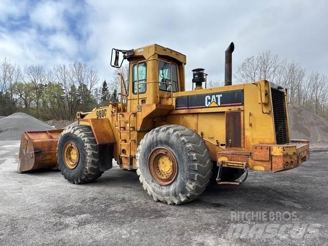 CAT 980C Kolesové nakladače