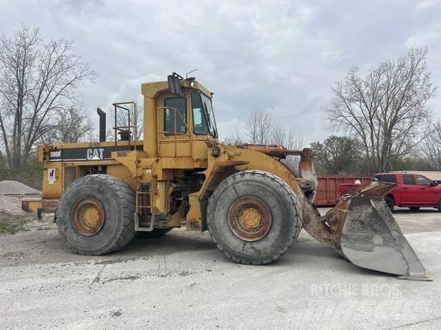 CAT 980F Kolesové nakladače