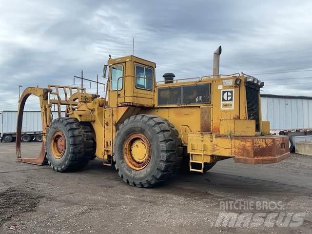 CAT 988B Kolesové nakladače