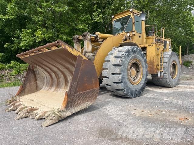 CAT 988B Kolesové nakladače