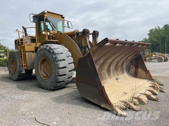 CAT 988B Kolesové nakladače