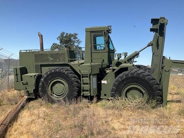 CAT 988B/DV43 Kontajnerové manipulátory