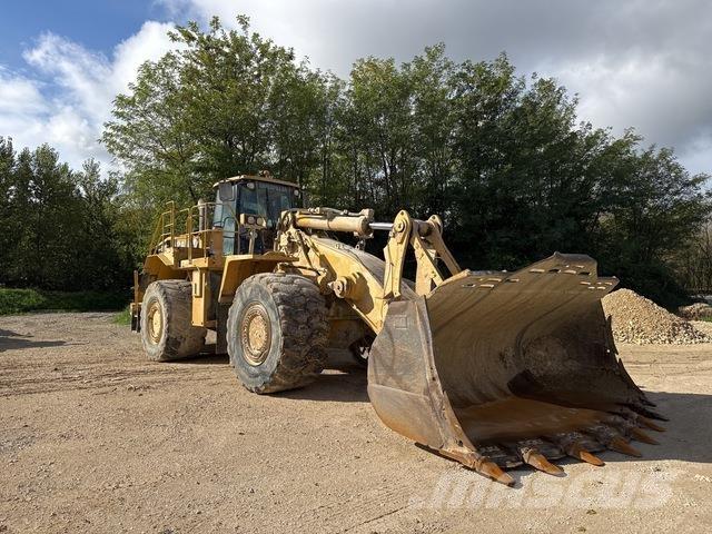 CAT 988G Kolesové nakladače