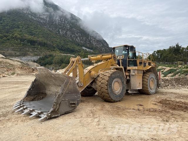CAT 988G Kolesové nakladače
