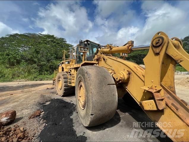 CAT 988H Kolesové nakladače