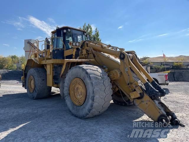 CAT 988H Kolesové nakladače