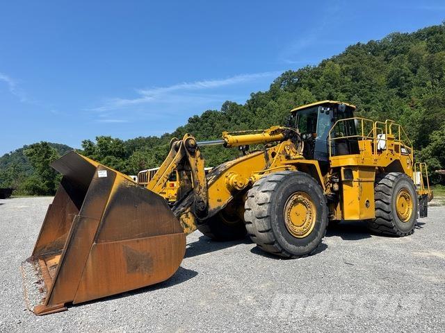 CAT 988H Kolesové nakladače