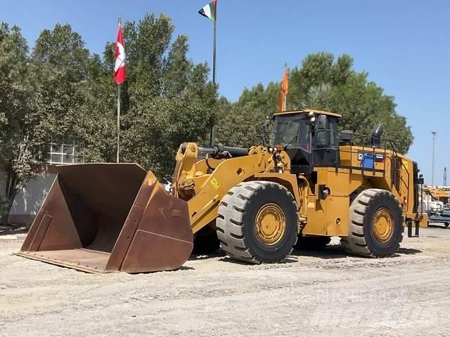 CAT 988K Kolesové nakladače
