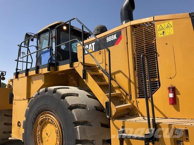 CAT 988K Kolesové nakladače