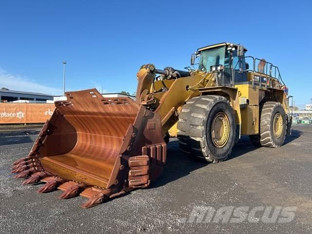 CAT 988K Kolesové nakladače