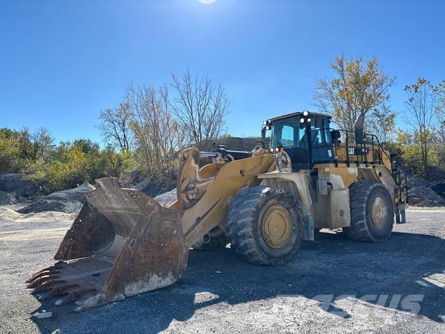 CAT 988K Kolesové nakladače