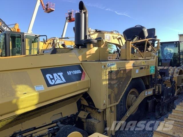 CAT AP-1000D Finišéry