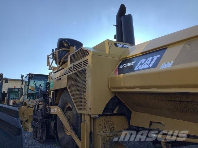 CAT AP-1000D Finišéry