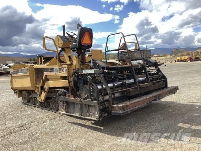 CAT AP-1055B Finišéry