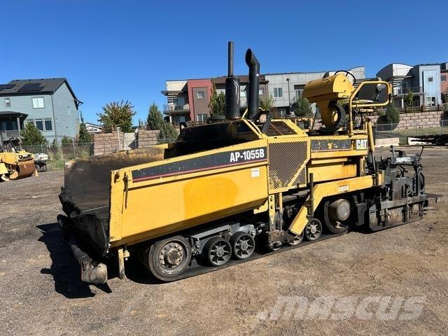 CAT AP-1055B Finišéry