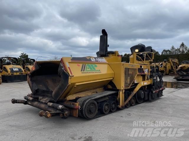CAT AP-1055D Finišéry