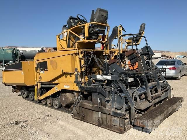 CAT AP-655C Finišéry