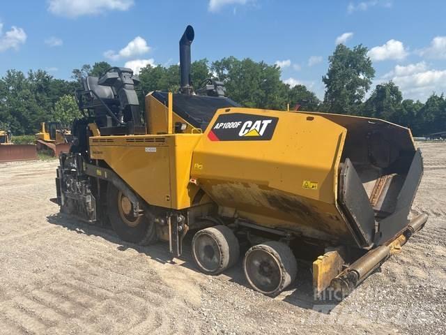 CAT AP1000F Finišéry