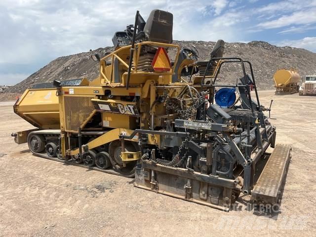 CAT AP1055D Finišéry